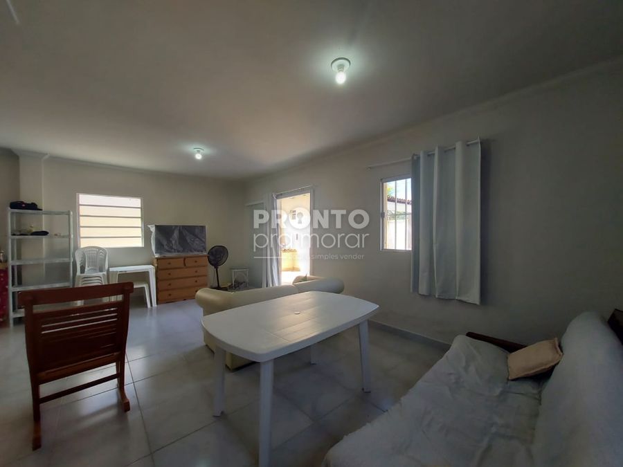 Casa, 5 quartos, 204 m² - Foto 1