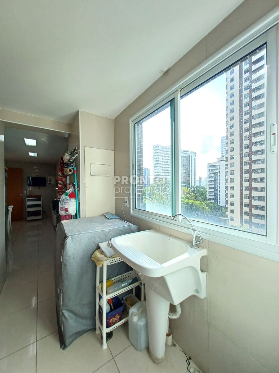 Apartamento, 4 quartos, 202 m² - Foto 1