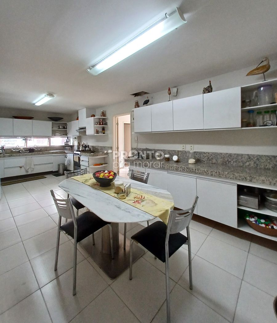Apartamento à venda com 3 quartos, 273m² - Poço,Recife