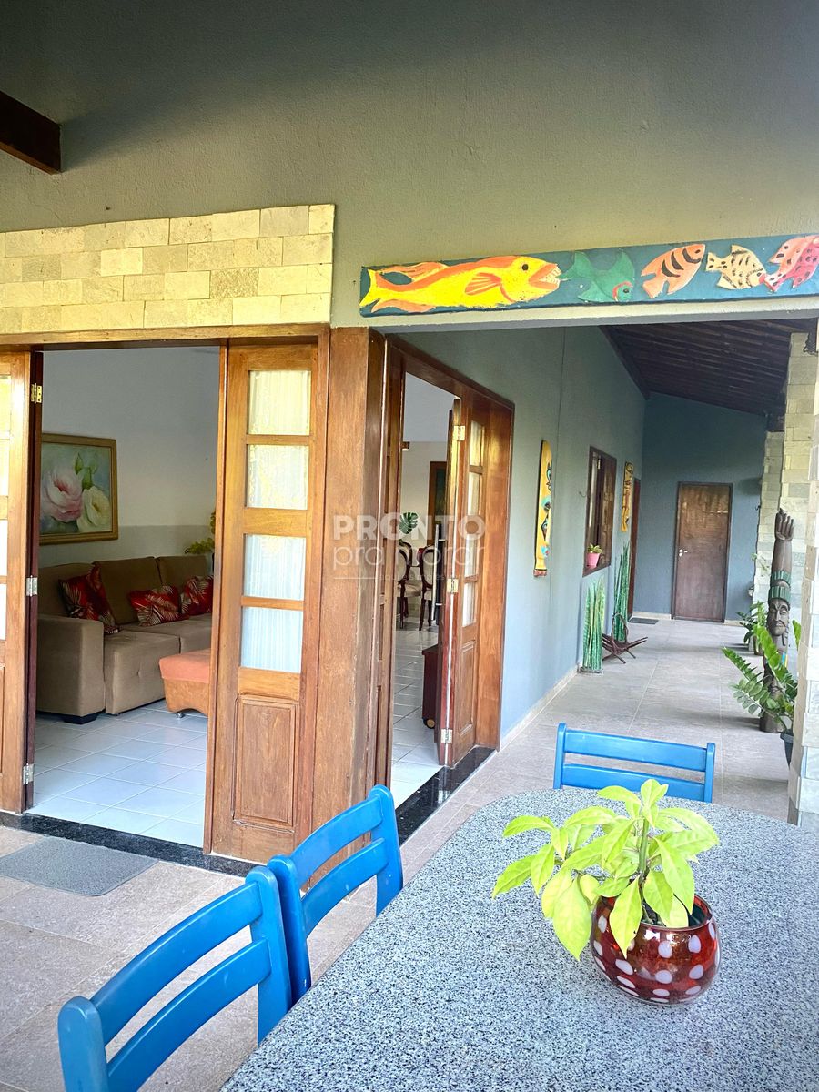 Casa, 6 quartos, 300 m² - Foto 1