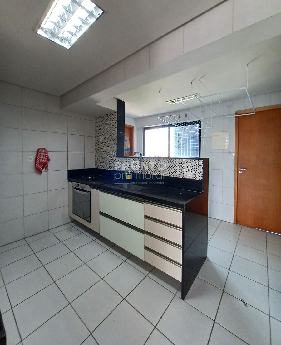 Apartamento com 3 quartos em Torre - Leve Imoveis