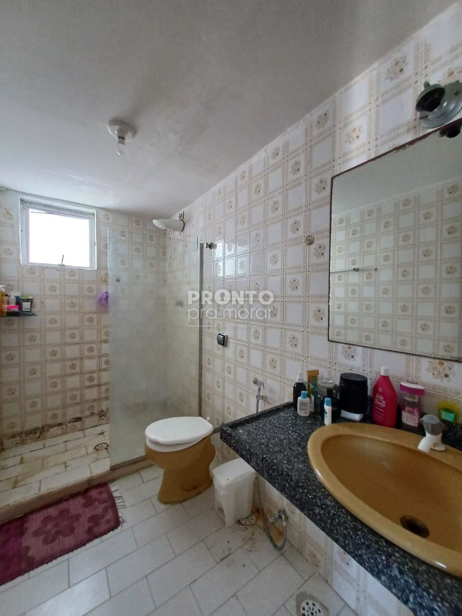  - Apartamento com 3 quartos em Encruzilhada