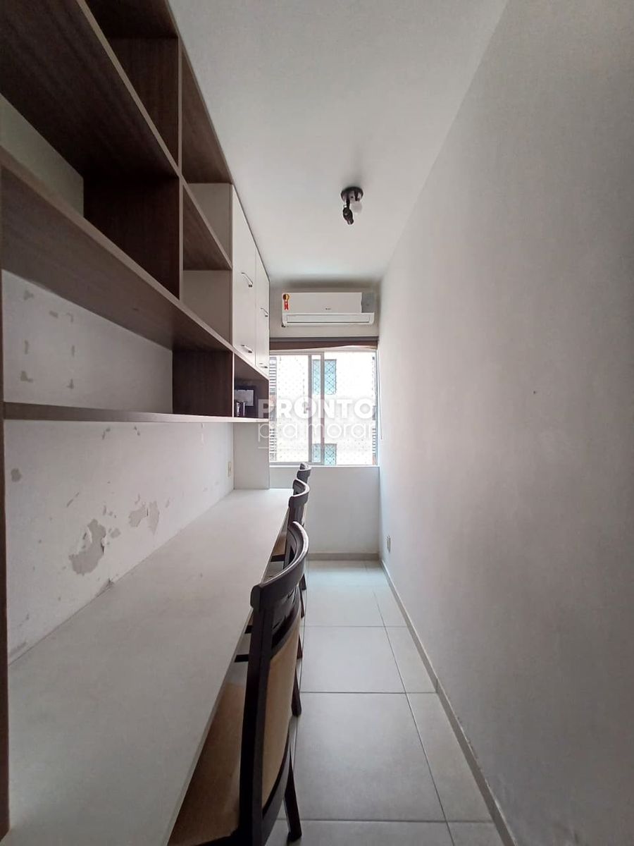 Apartamento para alugar com 4 quartos, 181m² - Aflitos,Recife