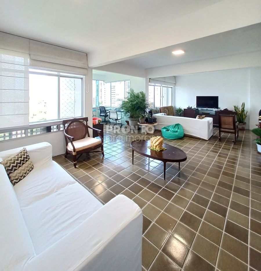 Apartamento, 4 quartos, 210 m² - Foto 2