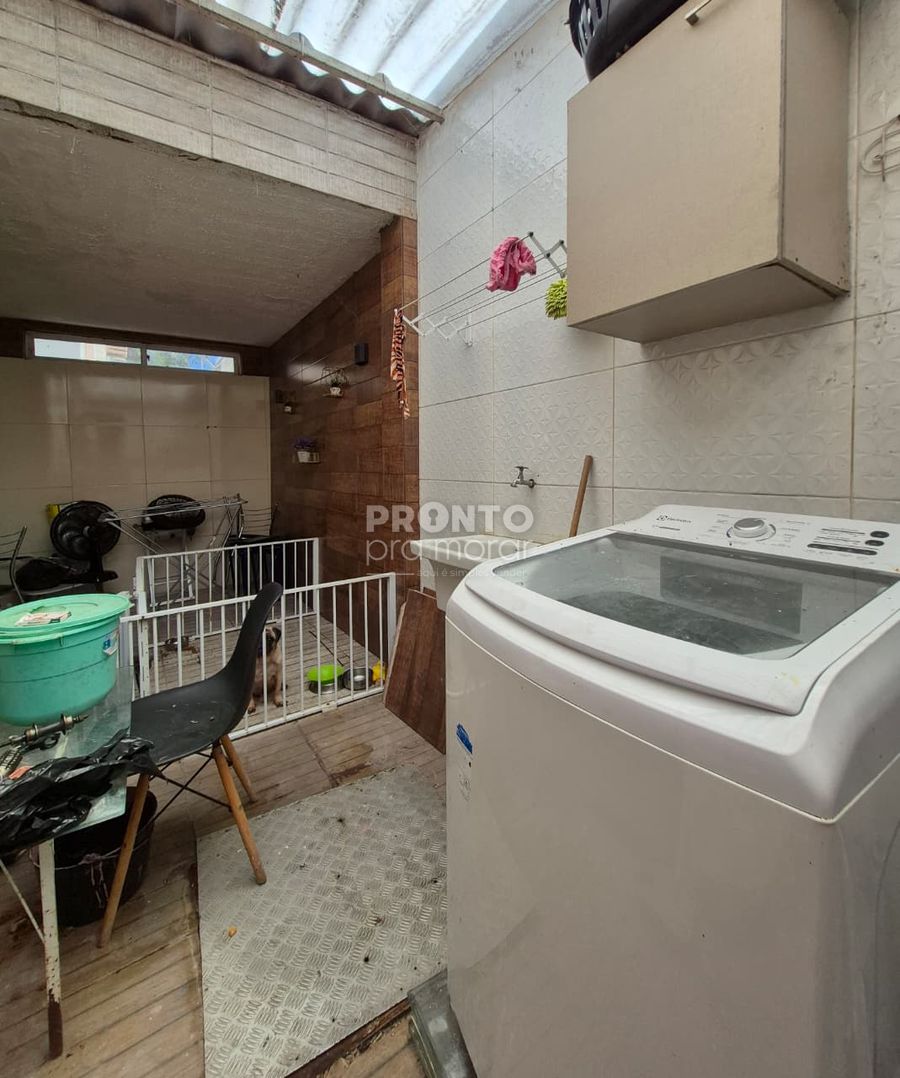 Casa, 3 quartos, 82 m² - Foto 2