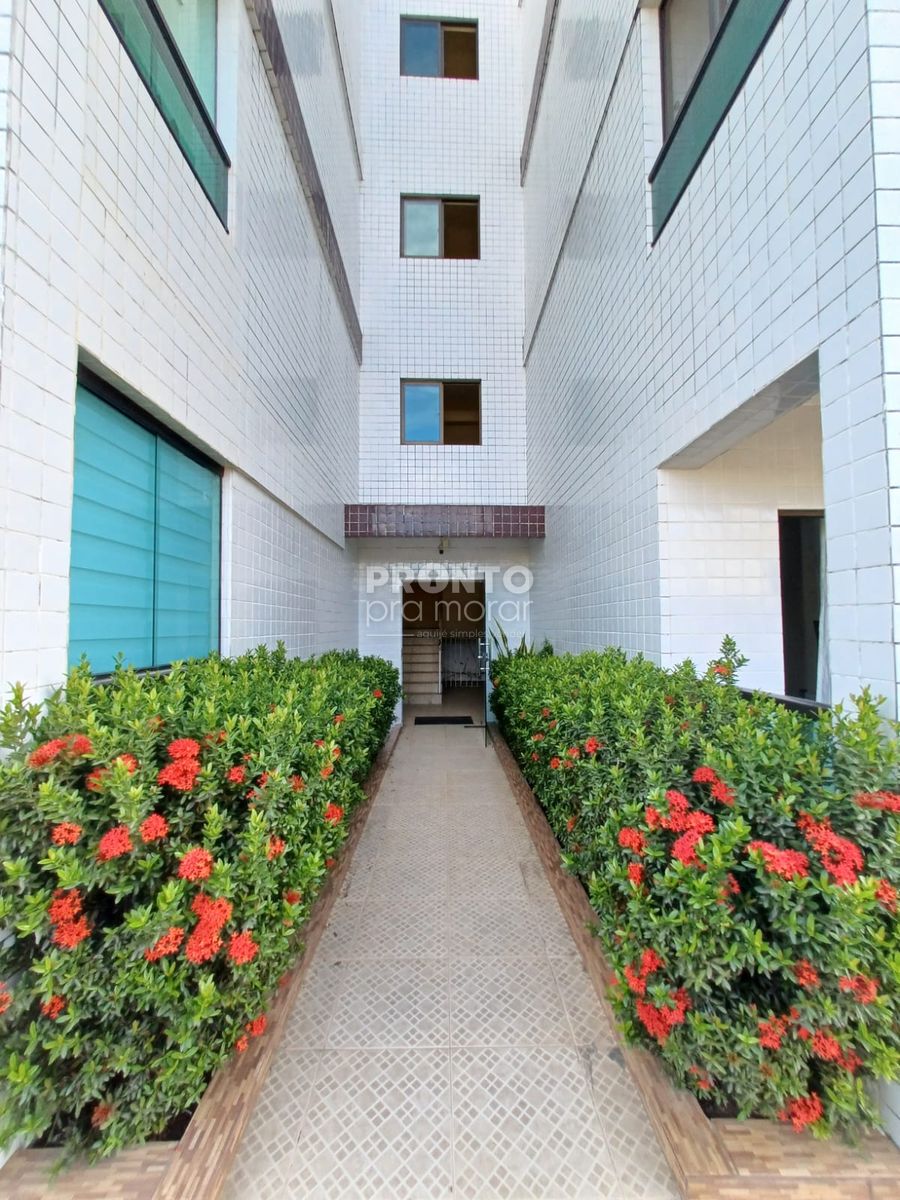  - Apartamento com 2 quartos em Piedade