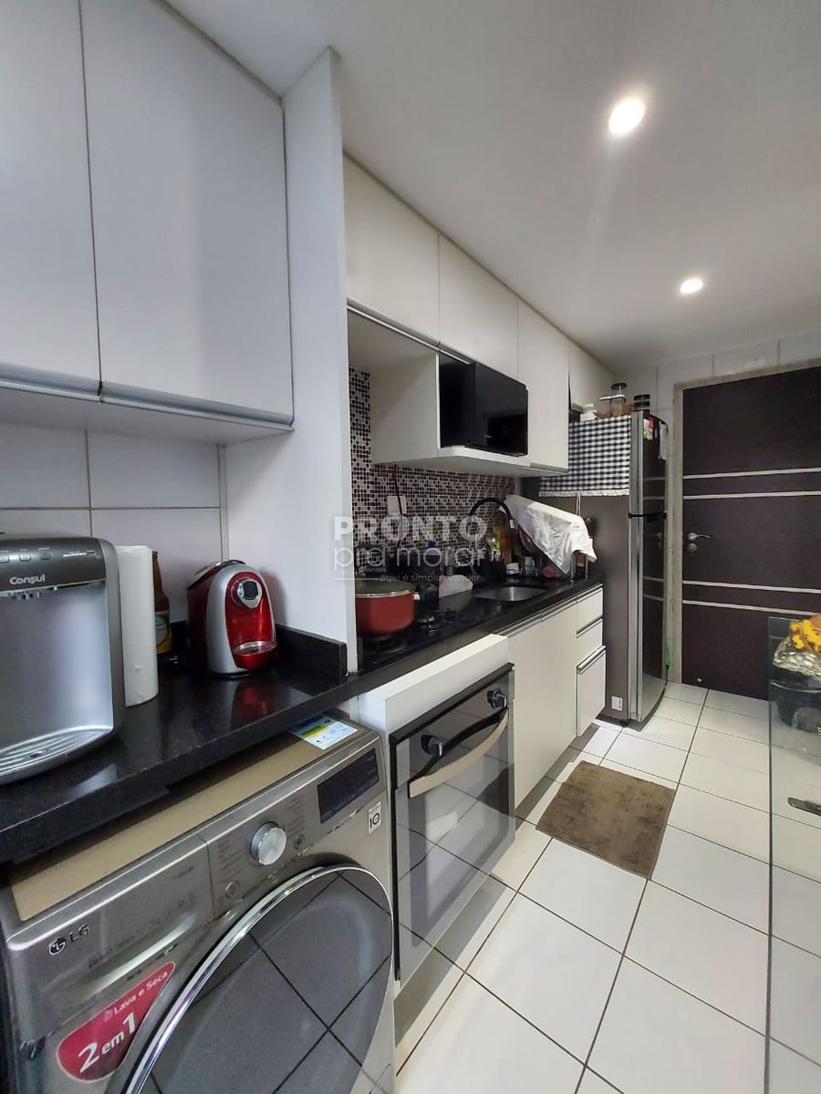 Apartamento à venda com 3 quartos, 71m² - Candeias,Jaboatão dos Guararapes