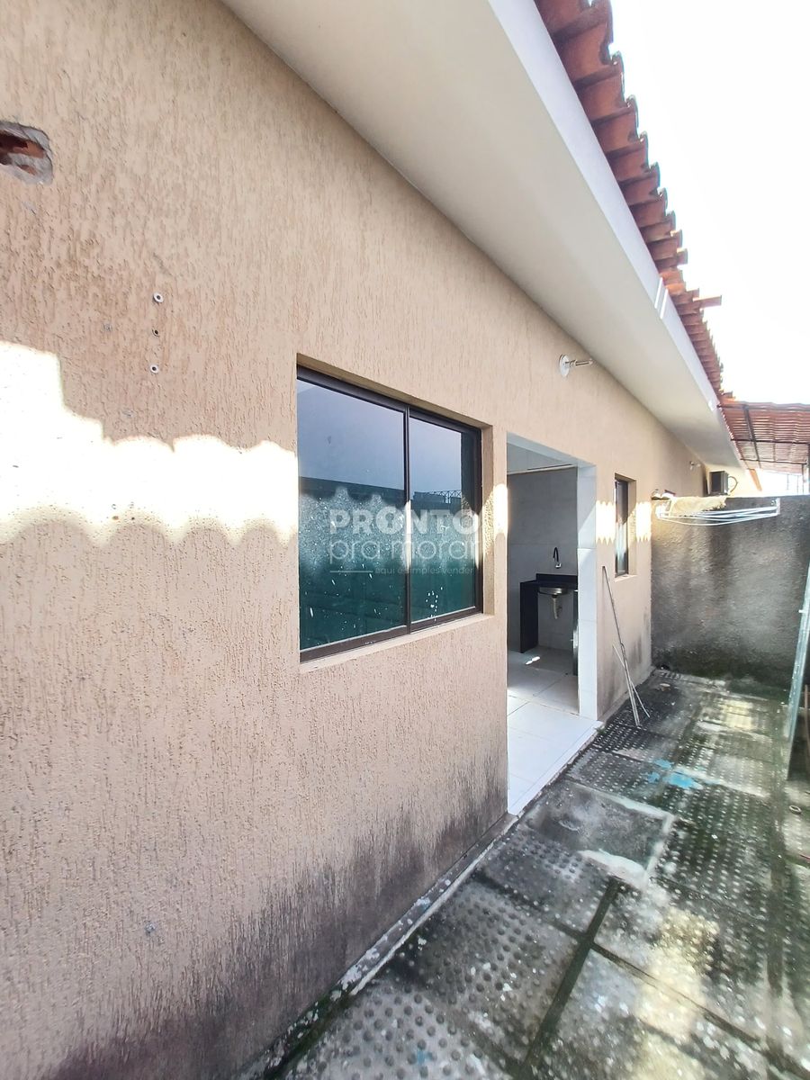 Casa à venda com 3 quartos, 53m² - Pau Amarelo ,Paulista