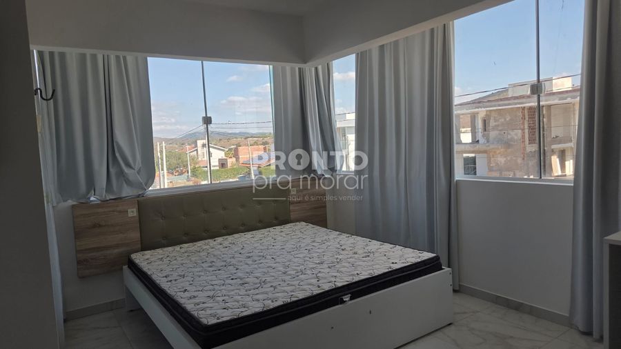 Casa, 5 quartos, 384 m² - Foto 3