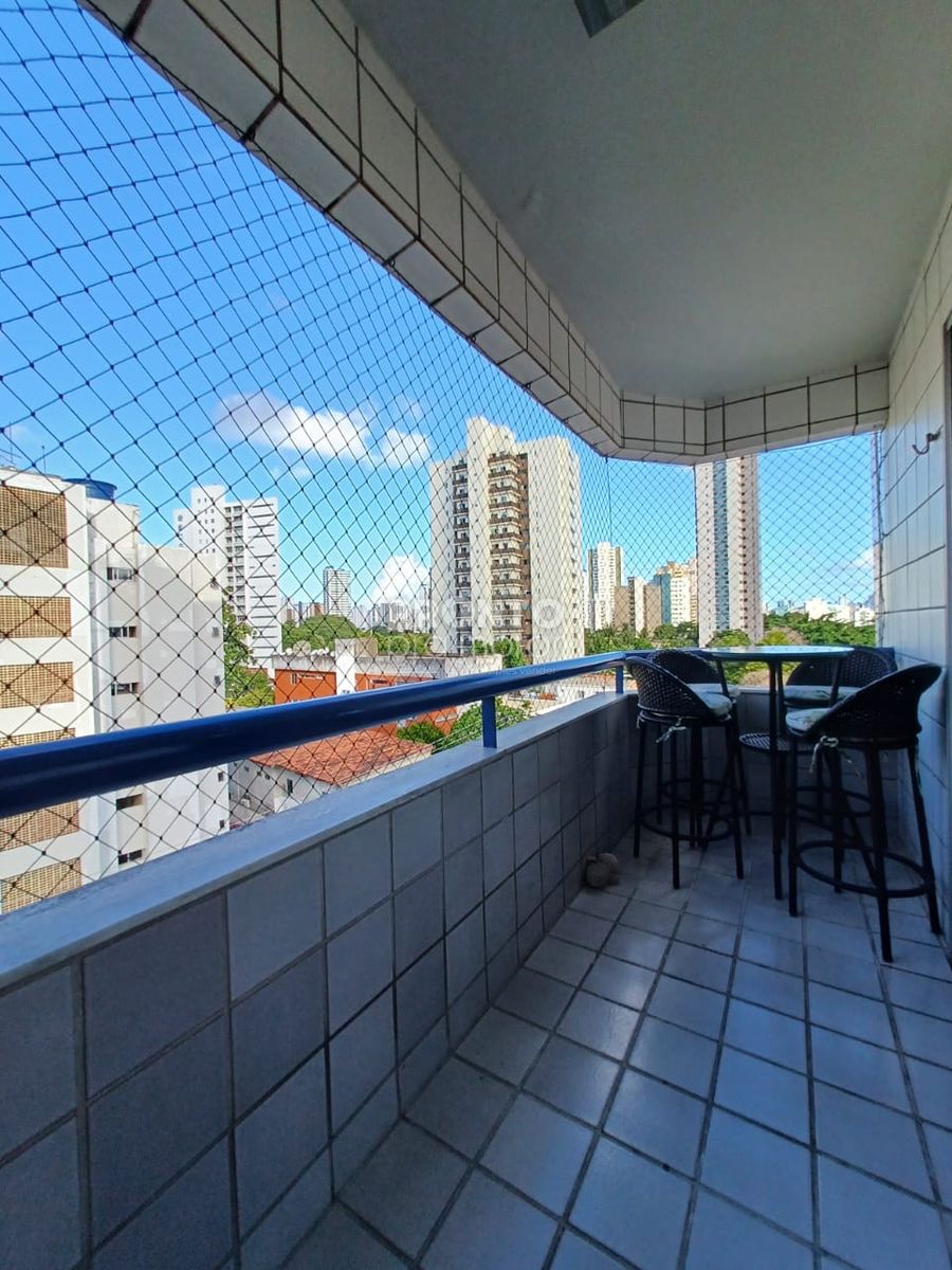  - Apartamento com 3 quartos em Casa Forte