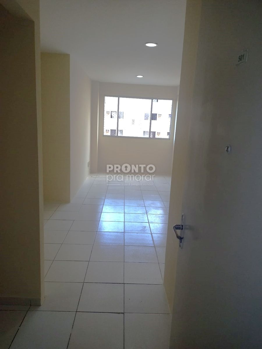  - Apartamento com 3 quartos em Barro