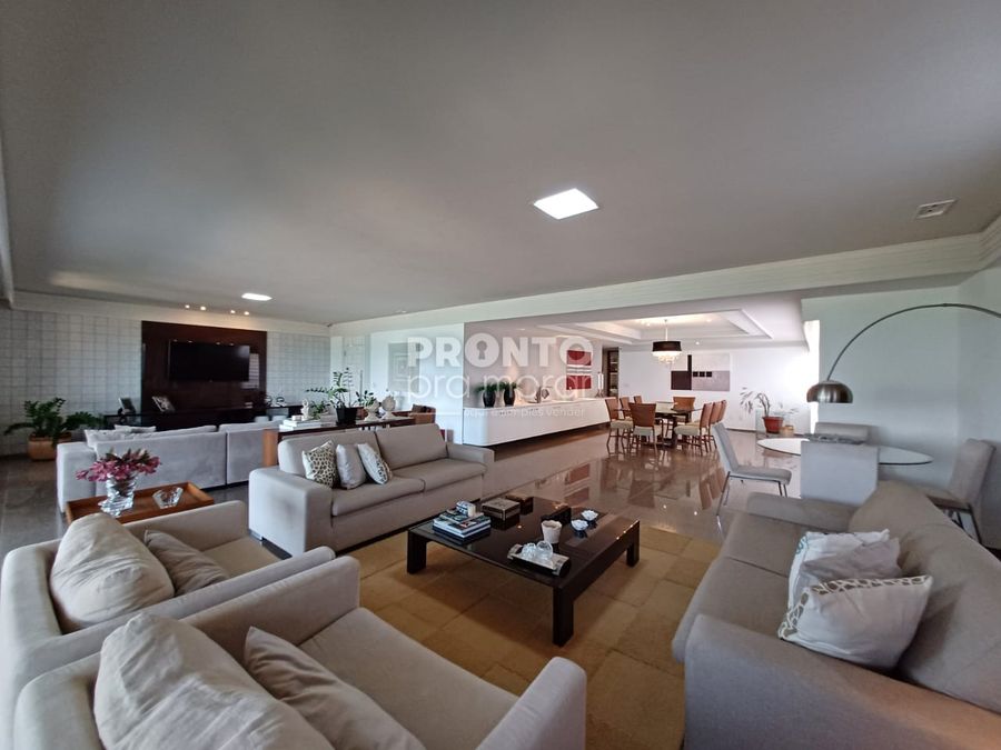  - Apartamento com 5 quartos em Piedade