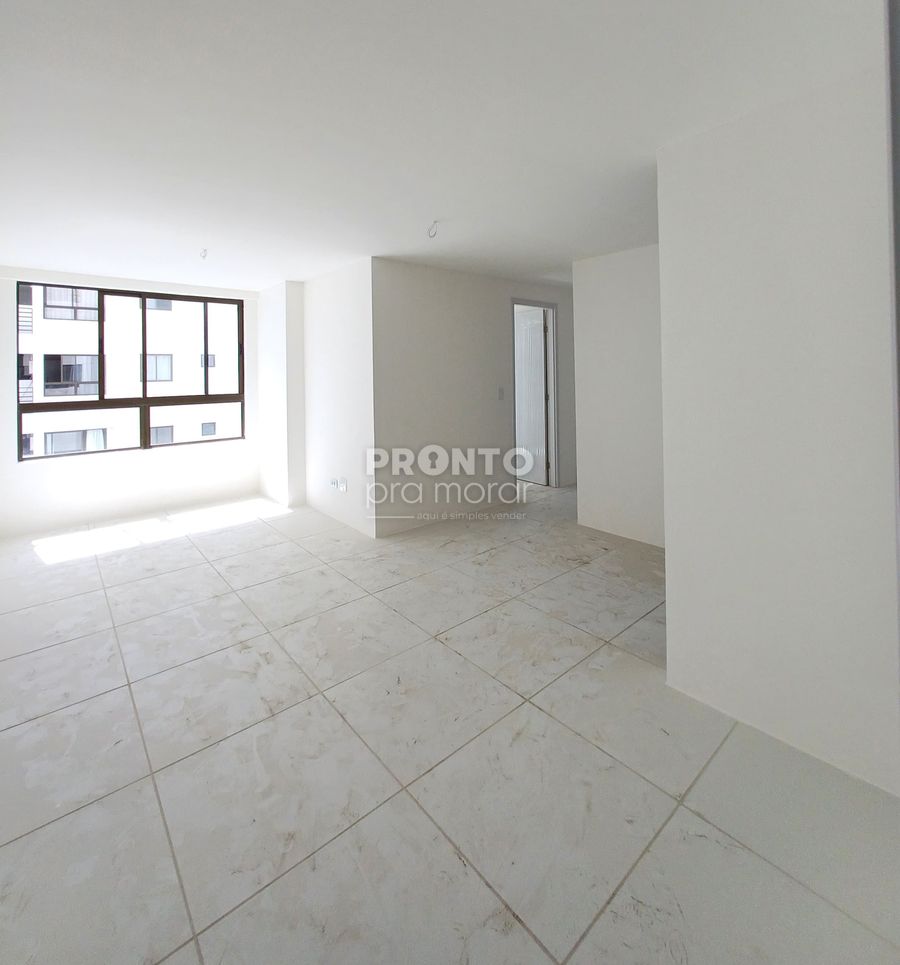 - Apartamento com 3 quartos em Imbiribeira