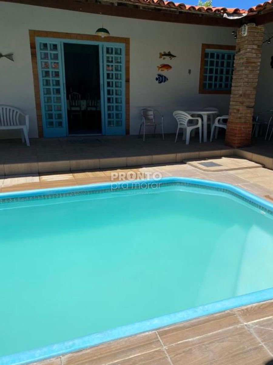  - Casa com 4 quartos em Centro