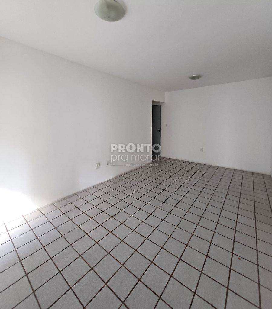  - Apartamento com 2 quartos em Varzea