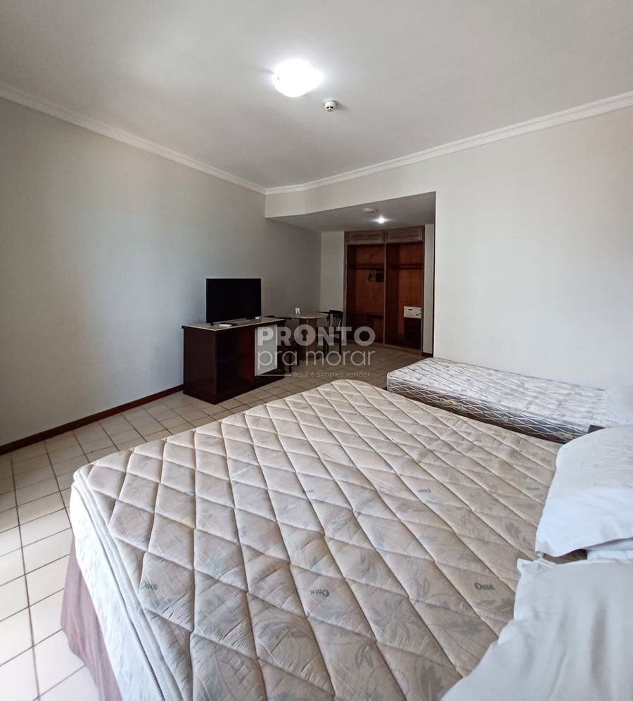  - Flat com 1 quarto em Candeias