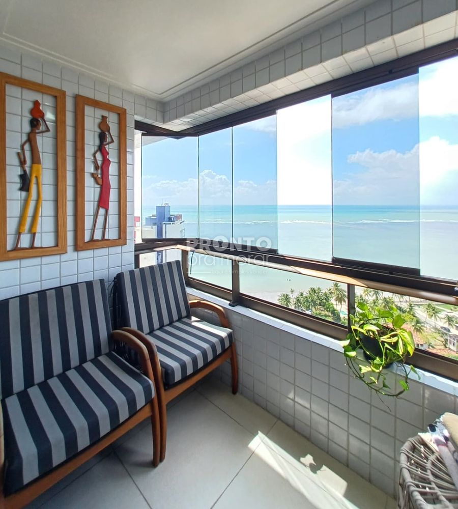  - Apartamento com 3 quartos em Candeias