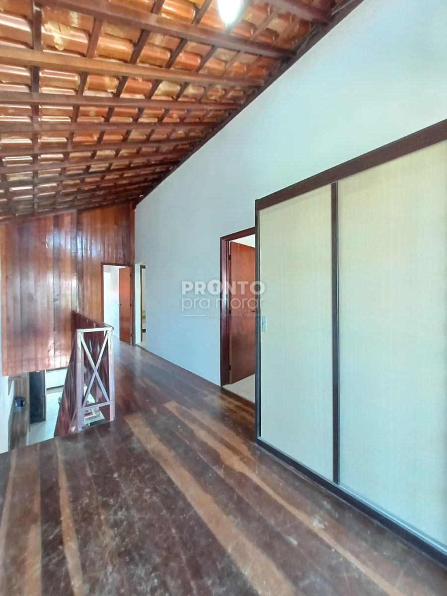  - Casa de Condomínio com 4 quartos em Tamandare