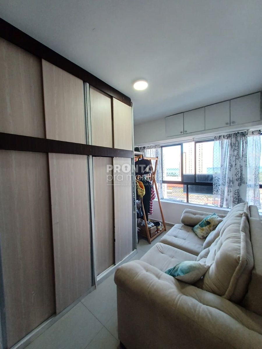  - Apartamento com 3 quartos em Candeias