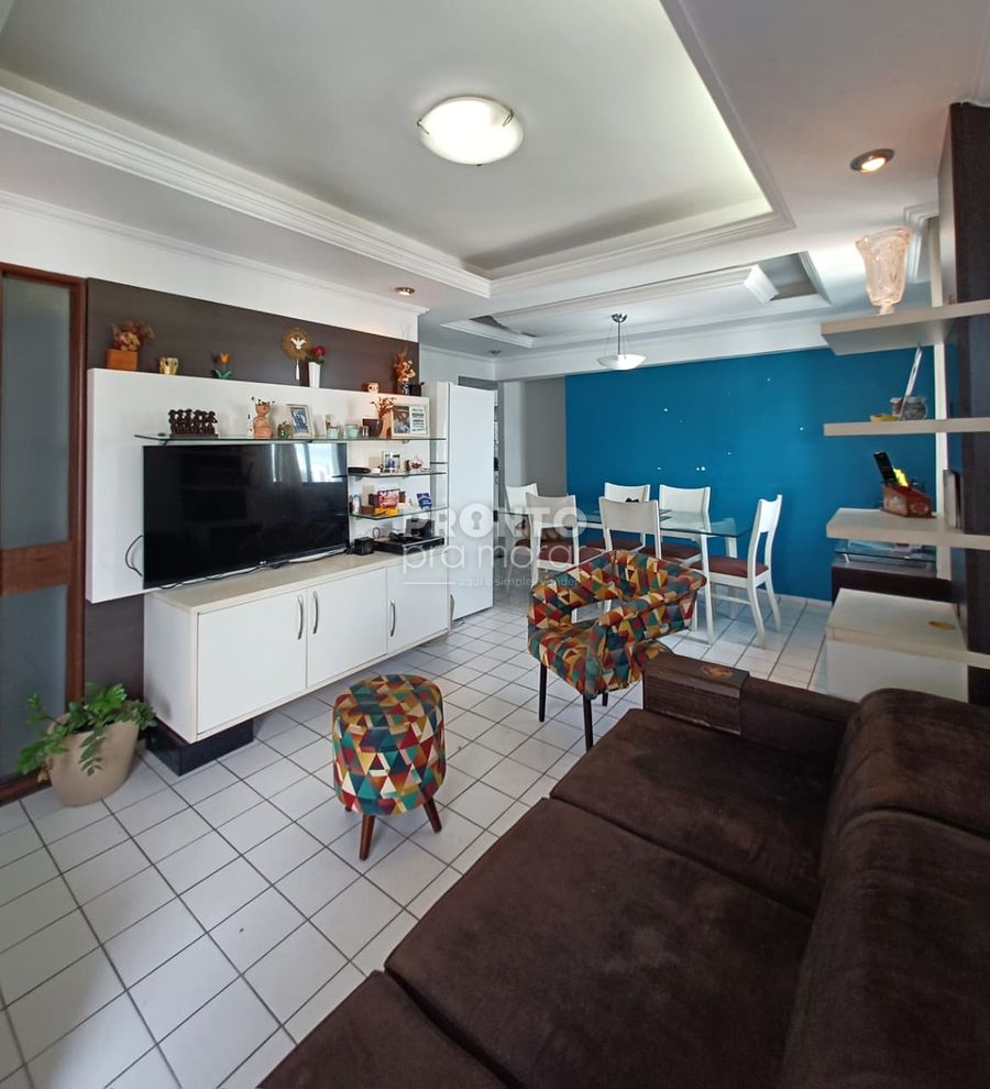  - Apartamento com 3 quartos em Tamarineira