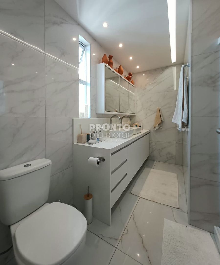  - Apartamento com 3 quartos em Madalena