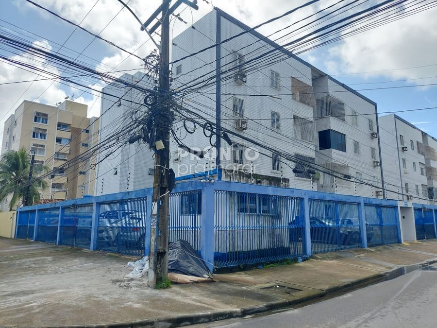  - Apartamento com 3 quartos em Piedade
